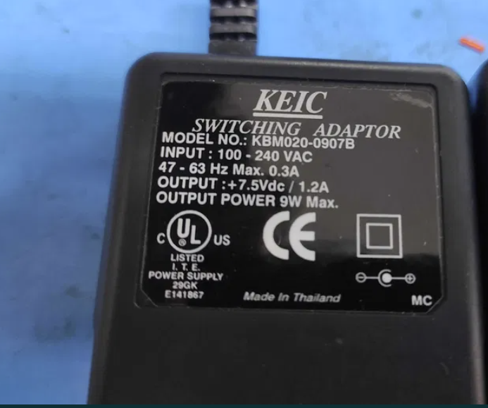 NEW KEIC KBM020-0907B 7.5V DC 1.2A 5.5 X 2.1mm SWITCHING ADAPTOR